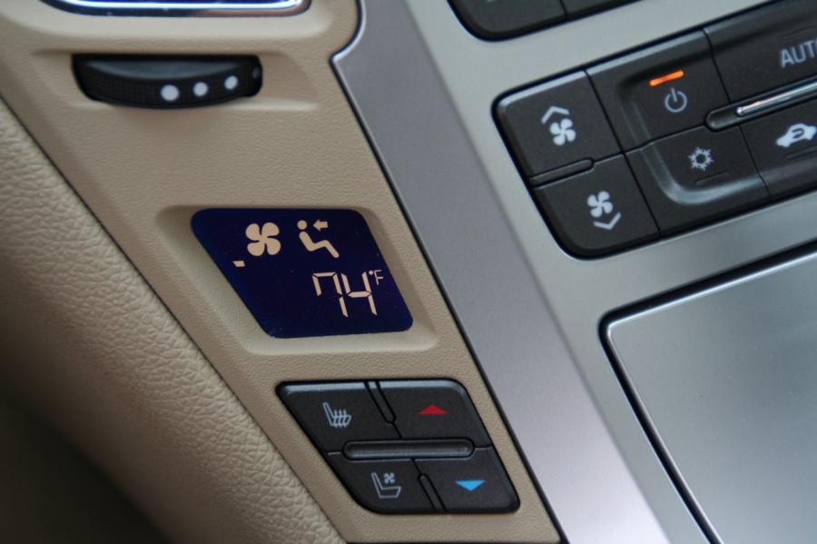  Cadillac CTS 2008 года  (фото 177 из 293)